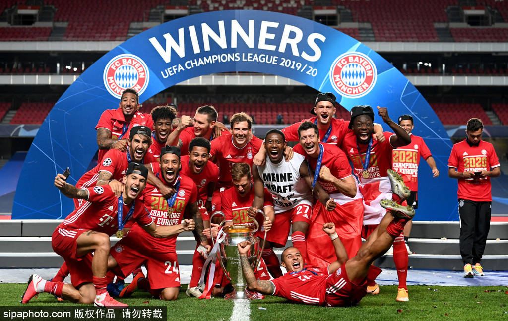 30426380.jpg